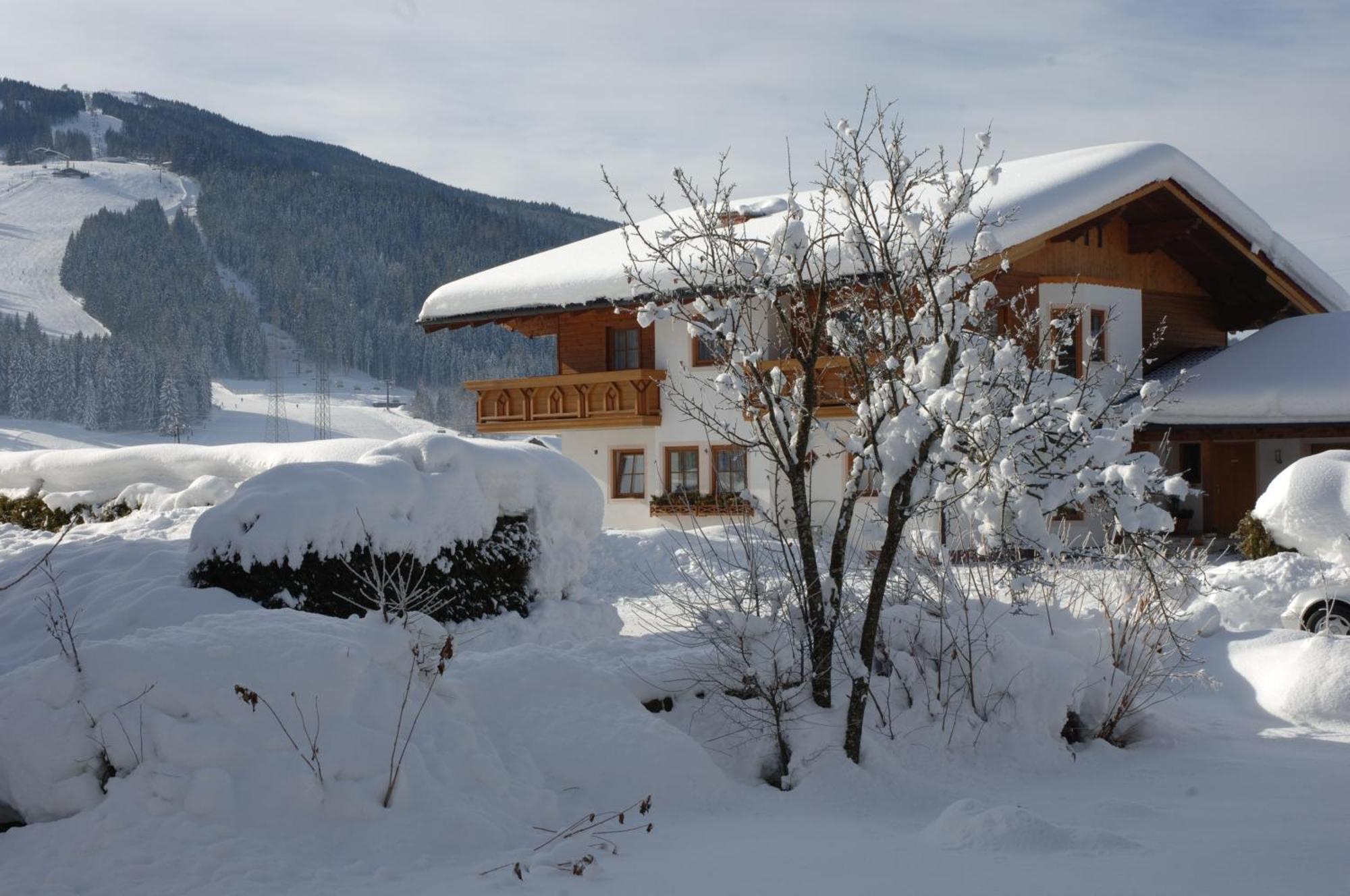 Haus Kirchner Apartment Flachau Exterior photo